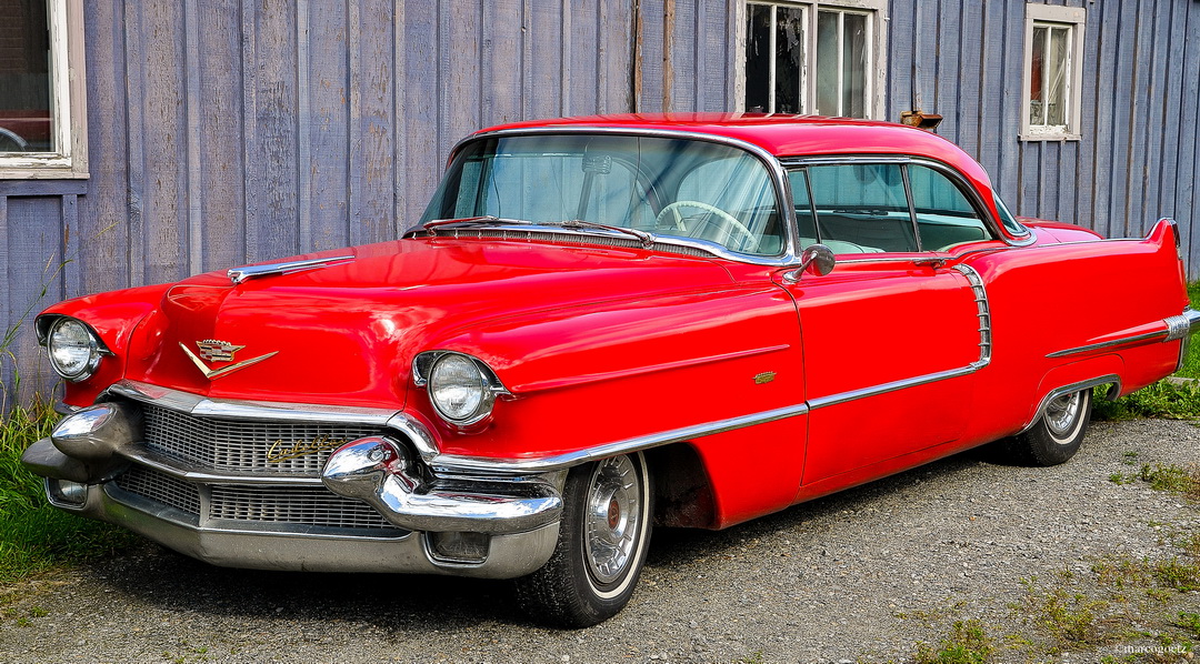 OLDTIMER CADILLAC SKAGWAY ALASKA