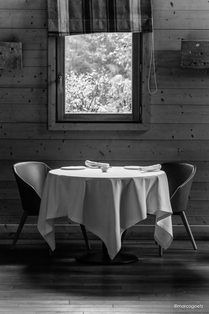 RESTAURANT FLOCONS DE SEL MEGèVE FRANCE