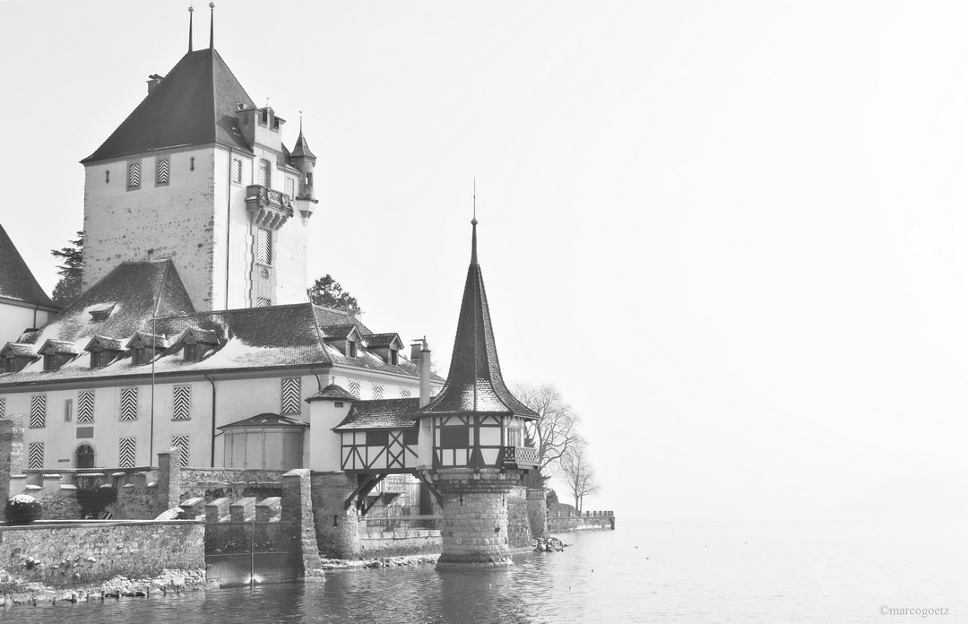 SCHLOSS OBERHOFEN BERNER OBERLAND SWITZERLAND